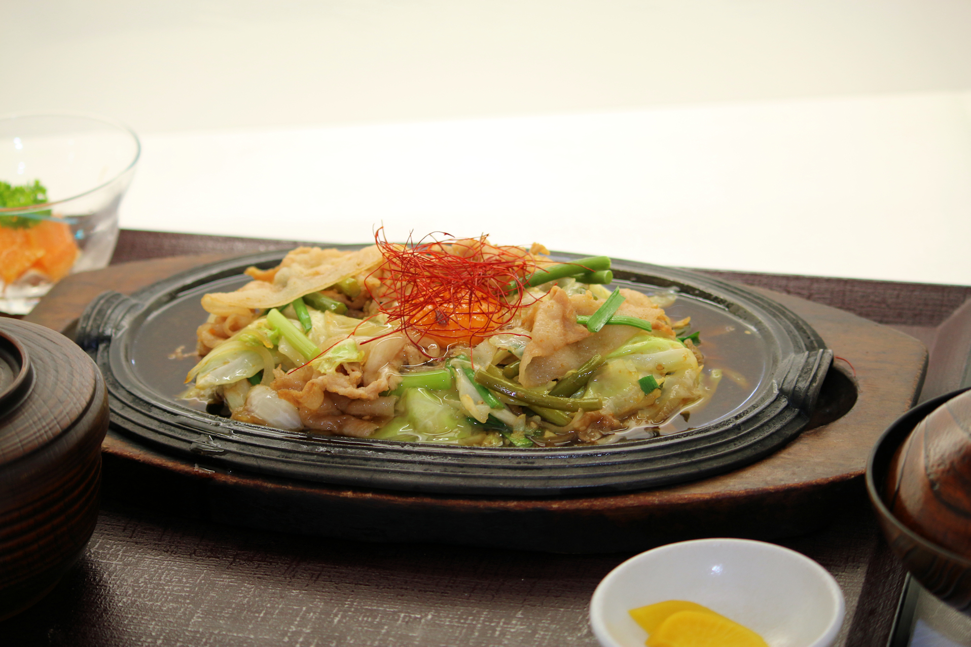 黒豚と野菜の鉄板焼き定食
