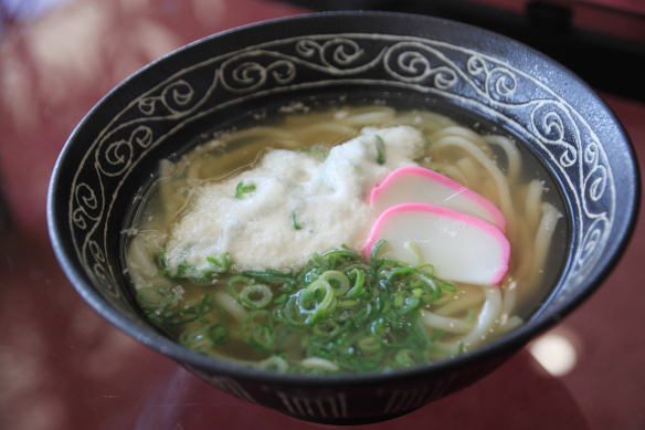 やまかけうどん